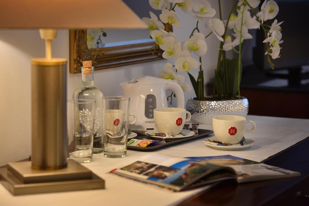 Hotell Season 4*